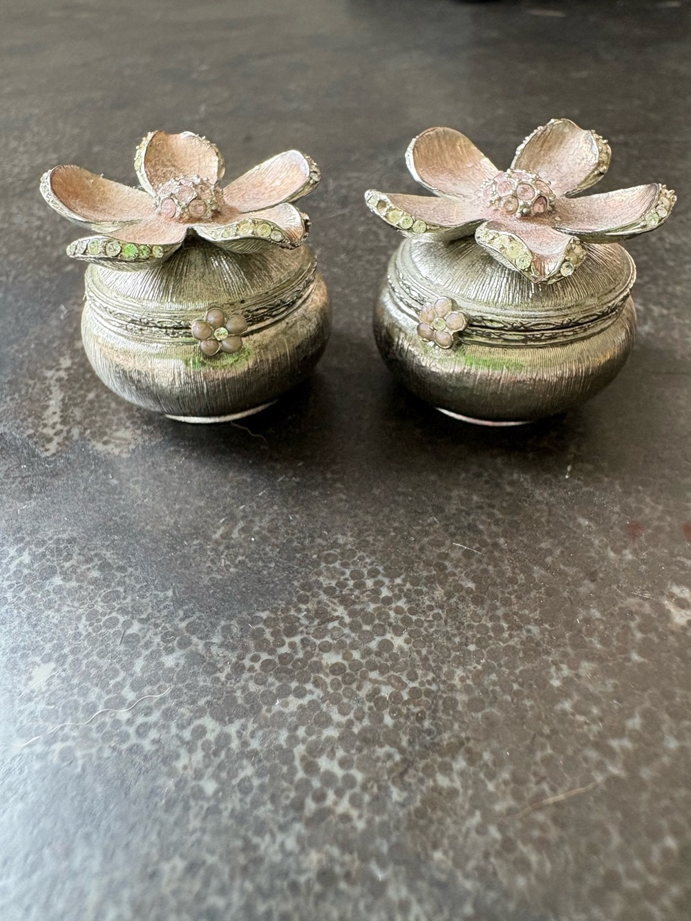 JAY STRONGWATER Pair of Metal and Rhinestone Decorative Pill/Trinket Boxes - Picture 2 of 9